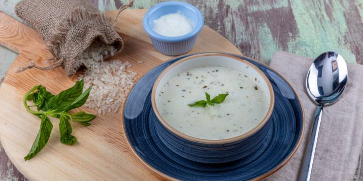 Turkije yoghurt recepten RonReizen