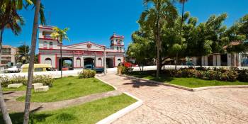 Dominicaanse Republiek steden RonReizen Downtown Puerto Plata