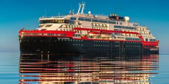 Antarctica Advertorial Hurtigruten cruise RonReizen schip